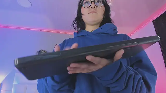 sofi_bakerr's cam snapshot