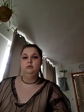 LioEst@xh's cam snapshot