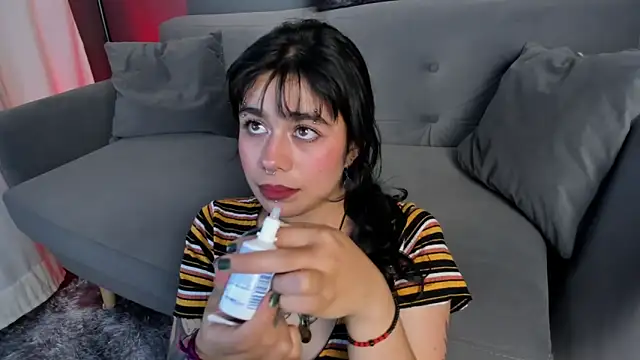 flower_smith_'s cam snapshot