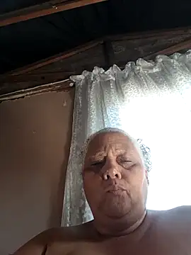 Milf_CurvyBoody's cam snapshot