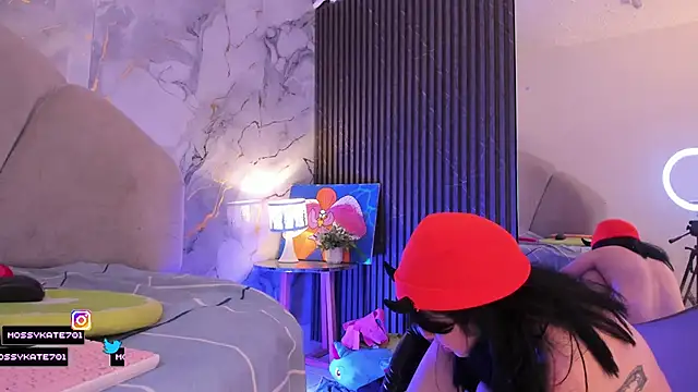 Katemoss70 live sex cam