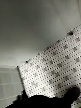 OdinWolf1990 live sex cam