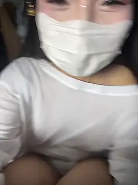 lris000123's cam snapshot