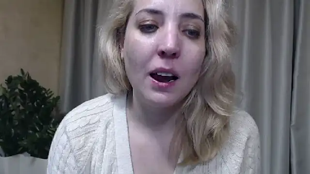 sweetpussy's cam snapshot