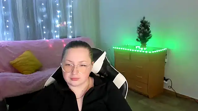 GirlPlayer's cam snapshot