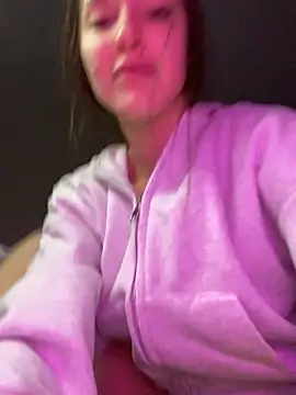 MissCarolina's cam snapshot