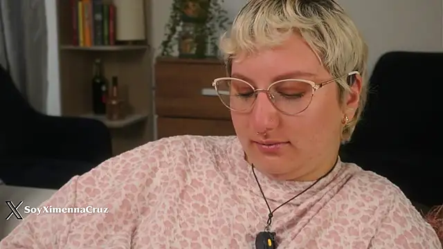 Ximenna_Cruz's cam snapshot
