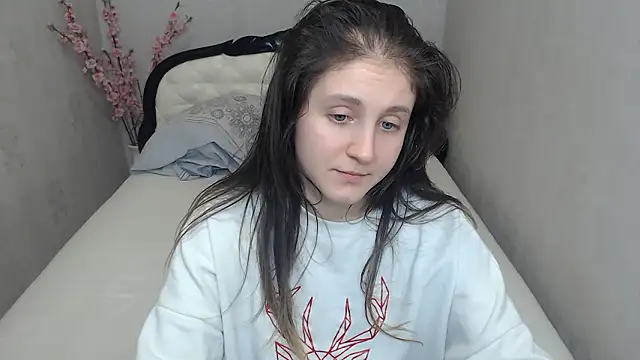 Holliy_Cooper's cam snapshot