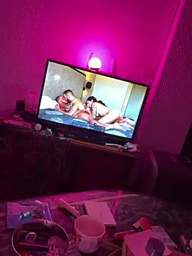 PutaNieves1983 live sex cam