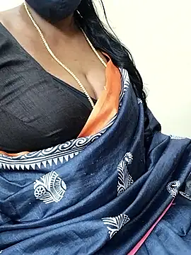 shobini's cam snapshot