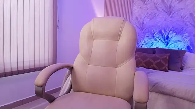 Miaa_lane's cam snapshot