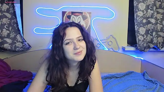 Anora_Miller's cam snapshot