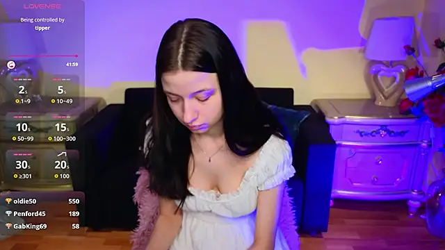 AlicePowells's cam snapshot