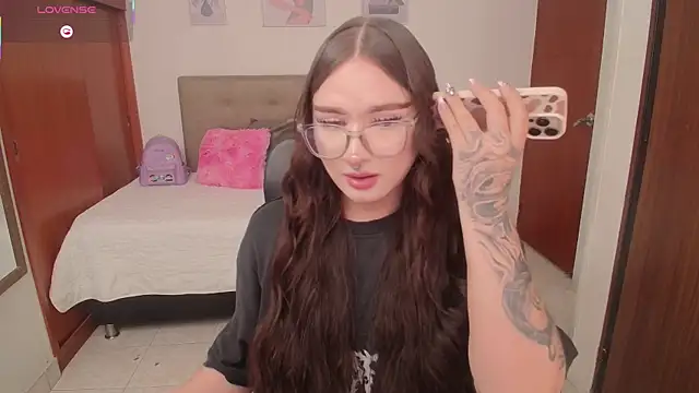 Miley_Baker live sex cam