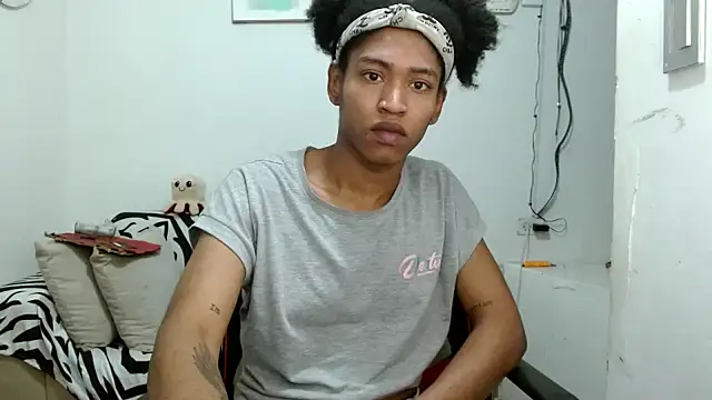 angelamarie1 live sex cam