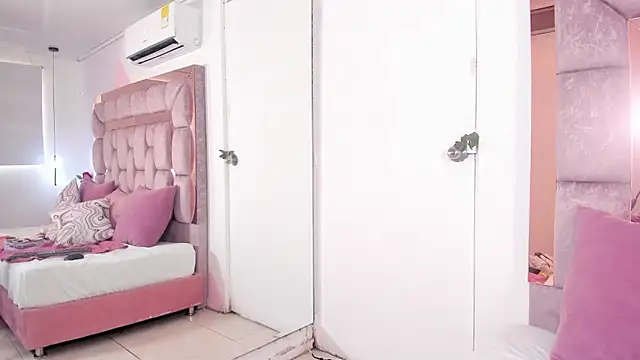 megannherrera's cam snapshot