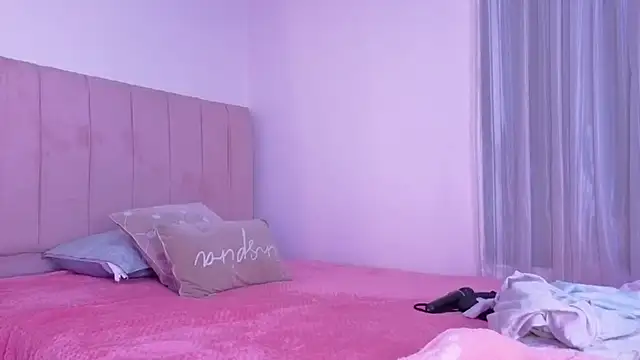 bluee_hazell's cam snapshot