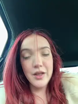 Daddyslut2_0 live sex cam