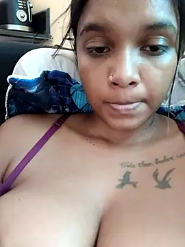 Indianqueen03 live sex cam