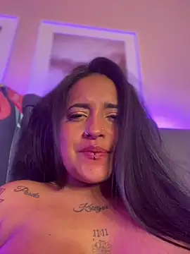 Annie_Alicee live sex cam