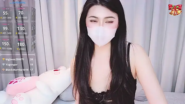 1-Emma-1's cam snapshot