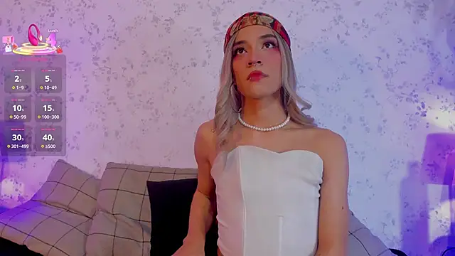 alana_madison10's cam snapshot