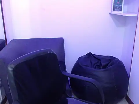 Normani_Bates's cam snapshot