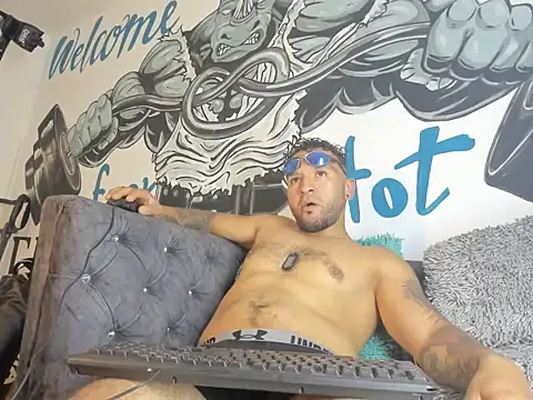 justinBigcock555's cam snapshot