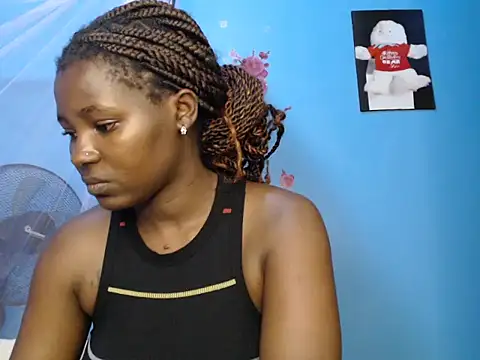 TrishaKalid's cam snapshot