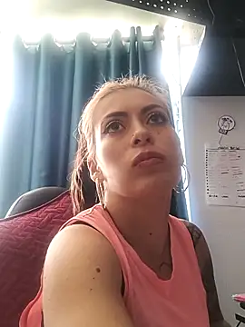 Tefannyy_'s cam snapshot