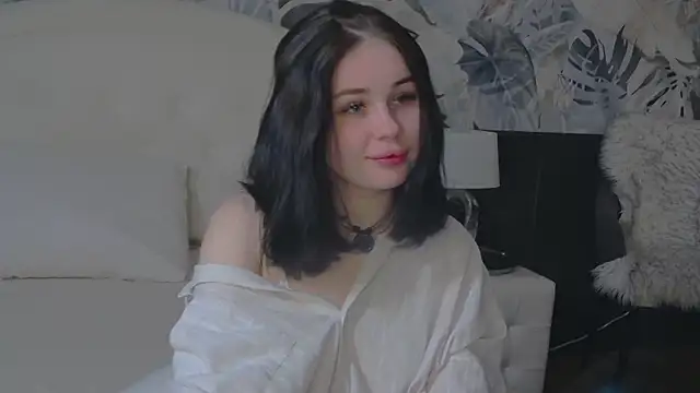 AliceLune's cam snapshot