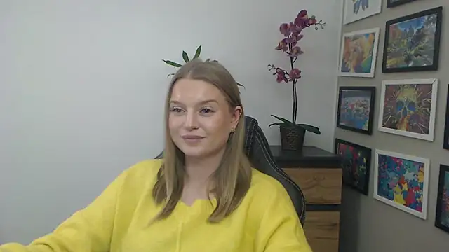 Mysteryerica's cam snapshot