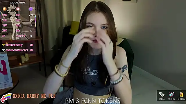 Dilara_xBaby's cam snapshot