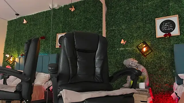 Linagh_'s cam snapshot