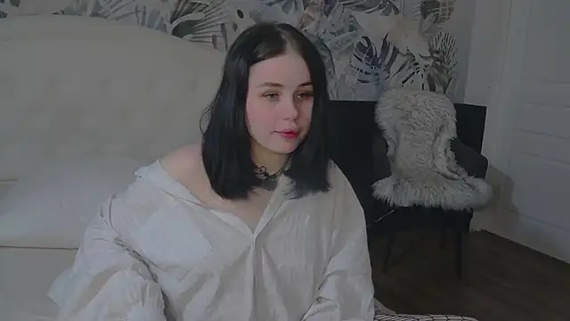 AliceLune's cam snapshot