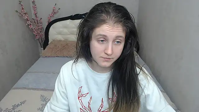 Holliy_Cooper's cam snapshot