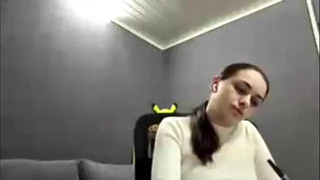 SarahHeadly's cam snapshot