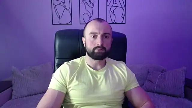 brindlefly6969 live sex cam