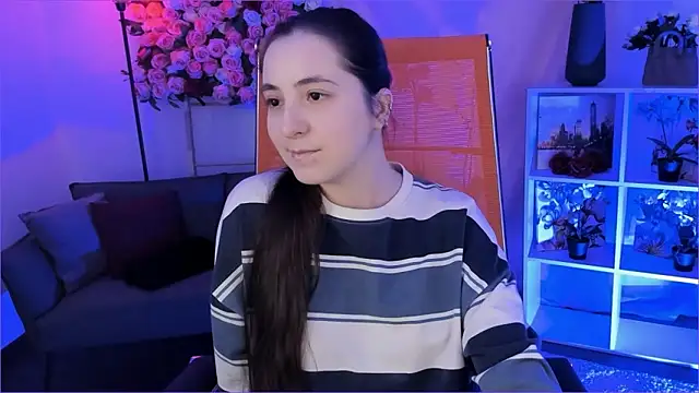 VirtuallVoyant live sex cam