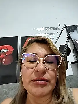 AlexxiaaMat's cam snapshot