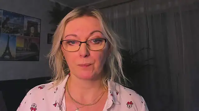 vanessa_chat's cam snapshot