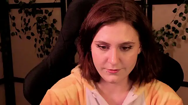 Diana_Flower's cam snapshot