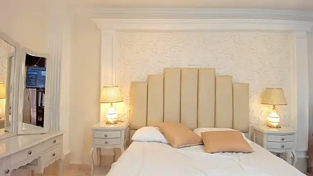 IvannaClaire's cam snapshot