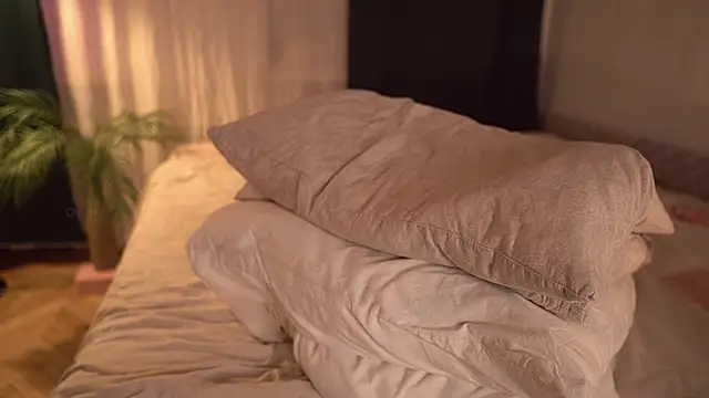 ifuckingtoy_ live sex cam