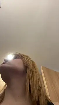 LovesKingdom live sex cam