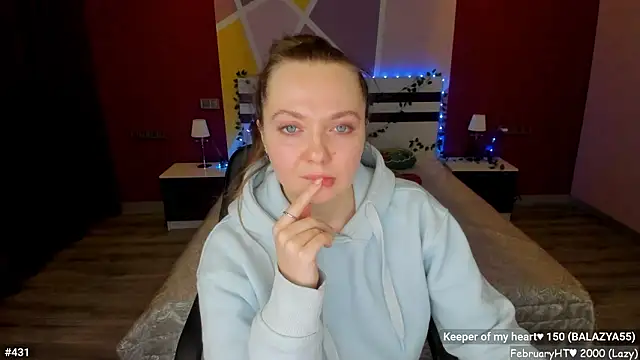 LizaGost live sex cam