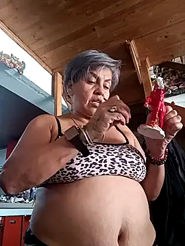 DirtyBIianca's cam snapshot