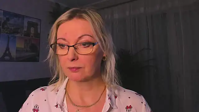 vanessa_chat's cam snapshot