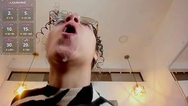 Hanna_Cornee_'s cam snapshot