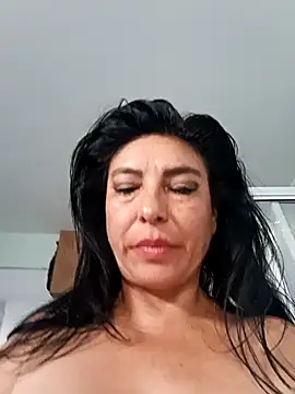 katysquirtdirty's cam snapshot